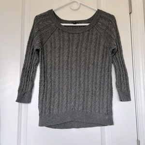American Eagle Women's Grey Knit Sweater (Small)